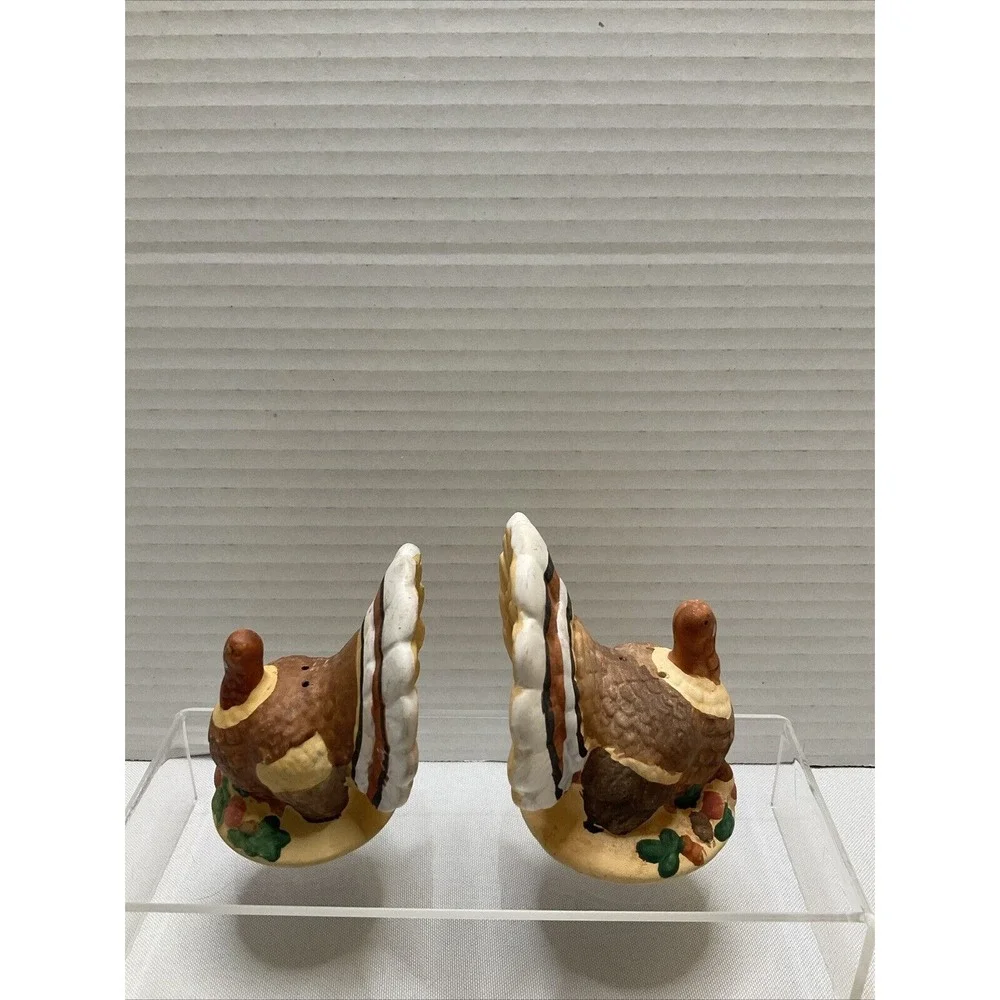Thanksgiving‎ 1997 Ceramic Tom Turkey Salt and Pepper Shakers - Picture 2 of 5